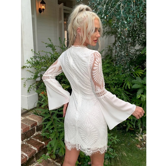 White Lace Detail Bell Sleeve Bohemian Mini Dress - Picture 2 of 16